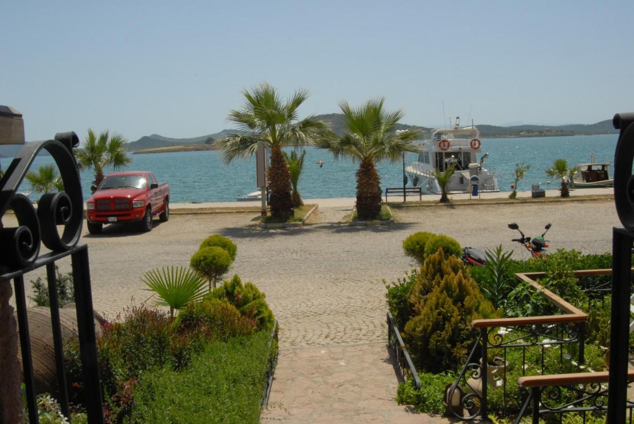 Aliye Hanim Hotel Ayvalik Ngoại thất bức ảnh