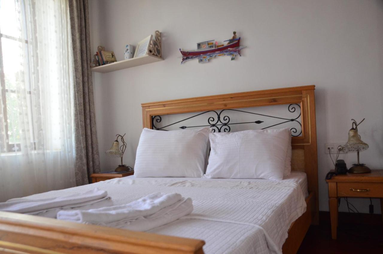 Aliye Hanim Hotel Ayvalik Ngoại thất bức ảnh