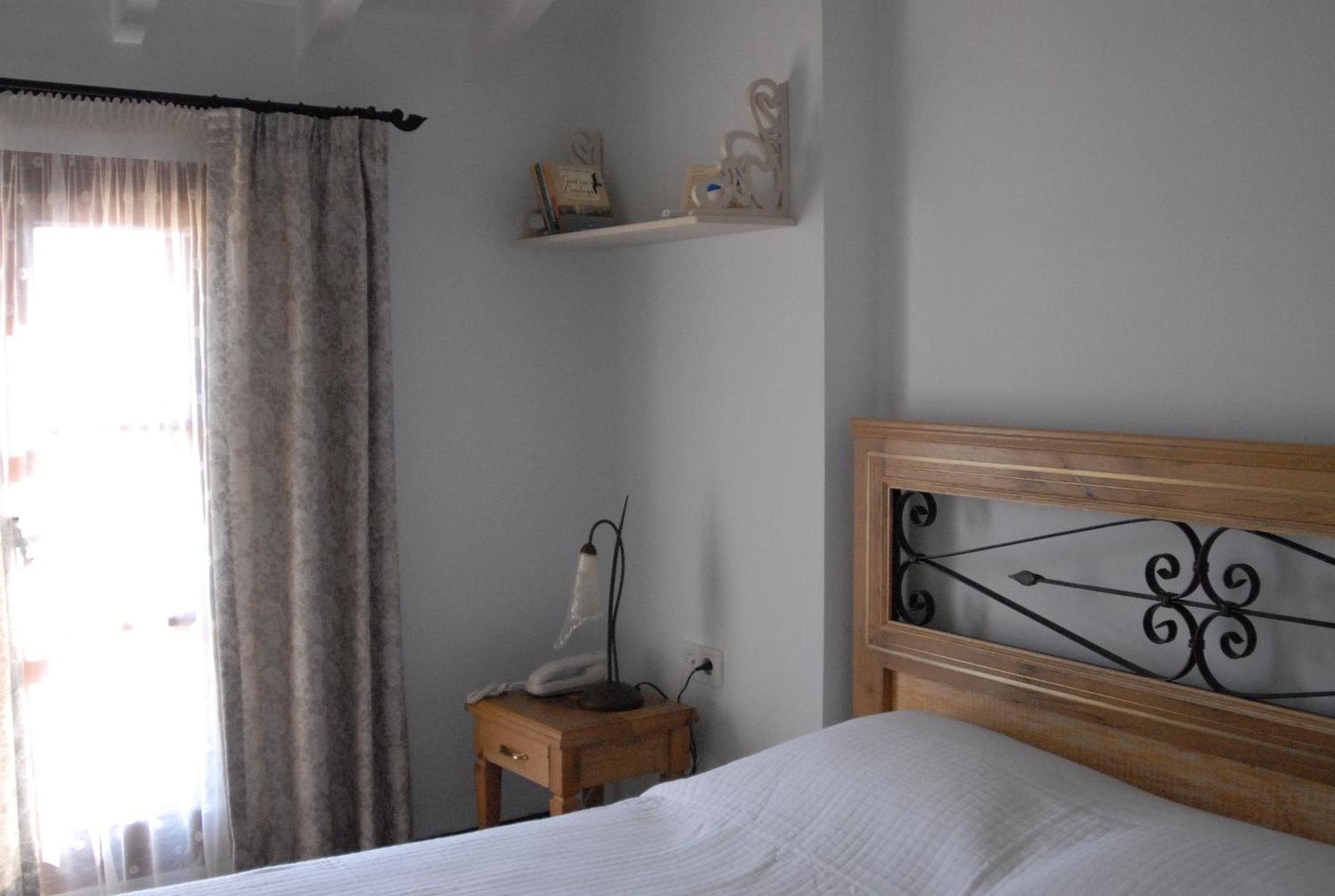 Aliye Hanim Hotel Ayvalik Ngoại thất bức ảnh
