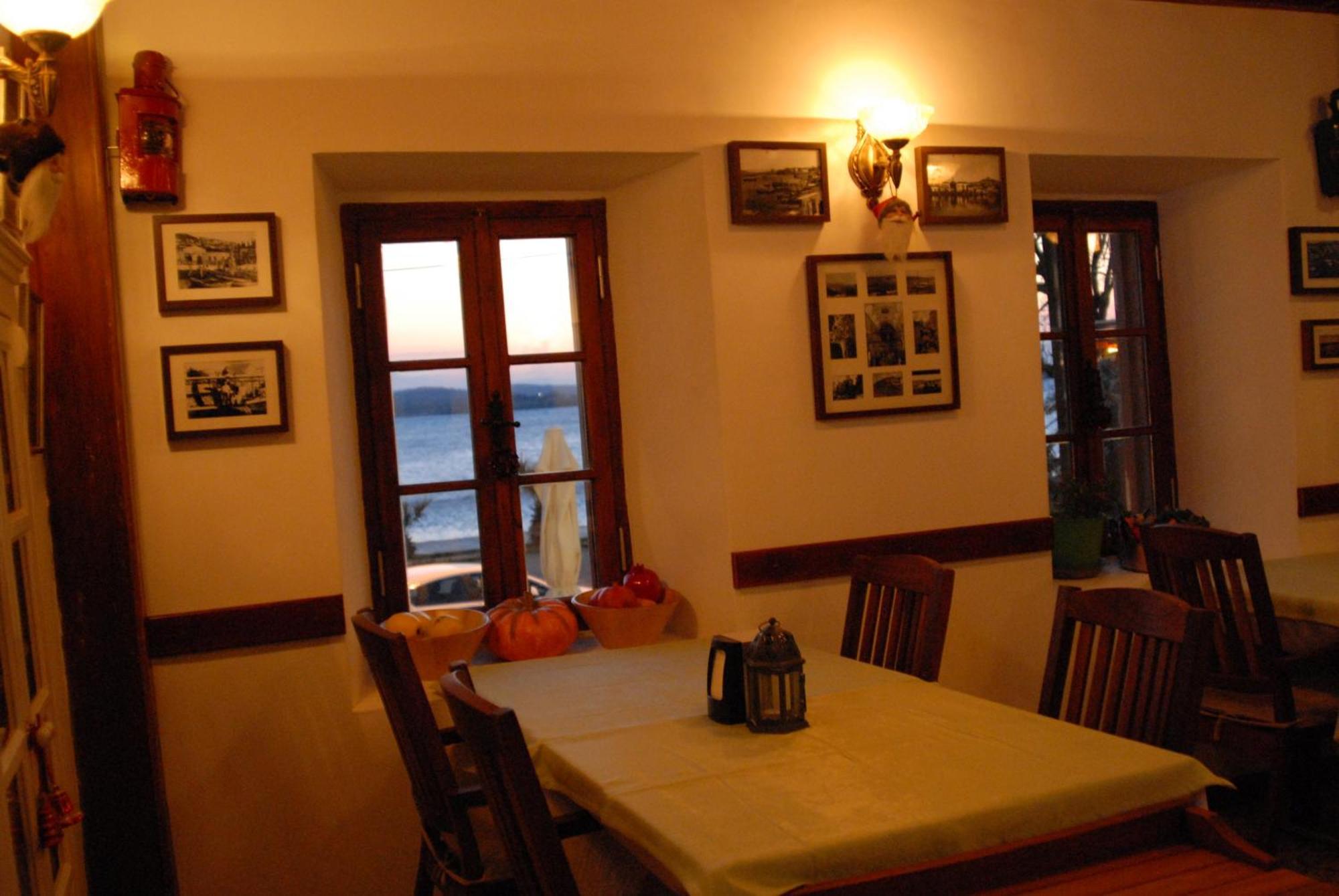 Aliye Hanim Hotel Ayvalik Ngoại thất bức ảnh
